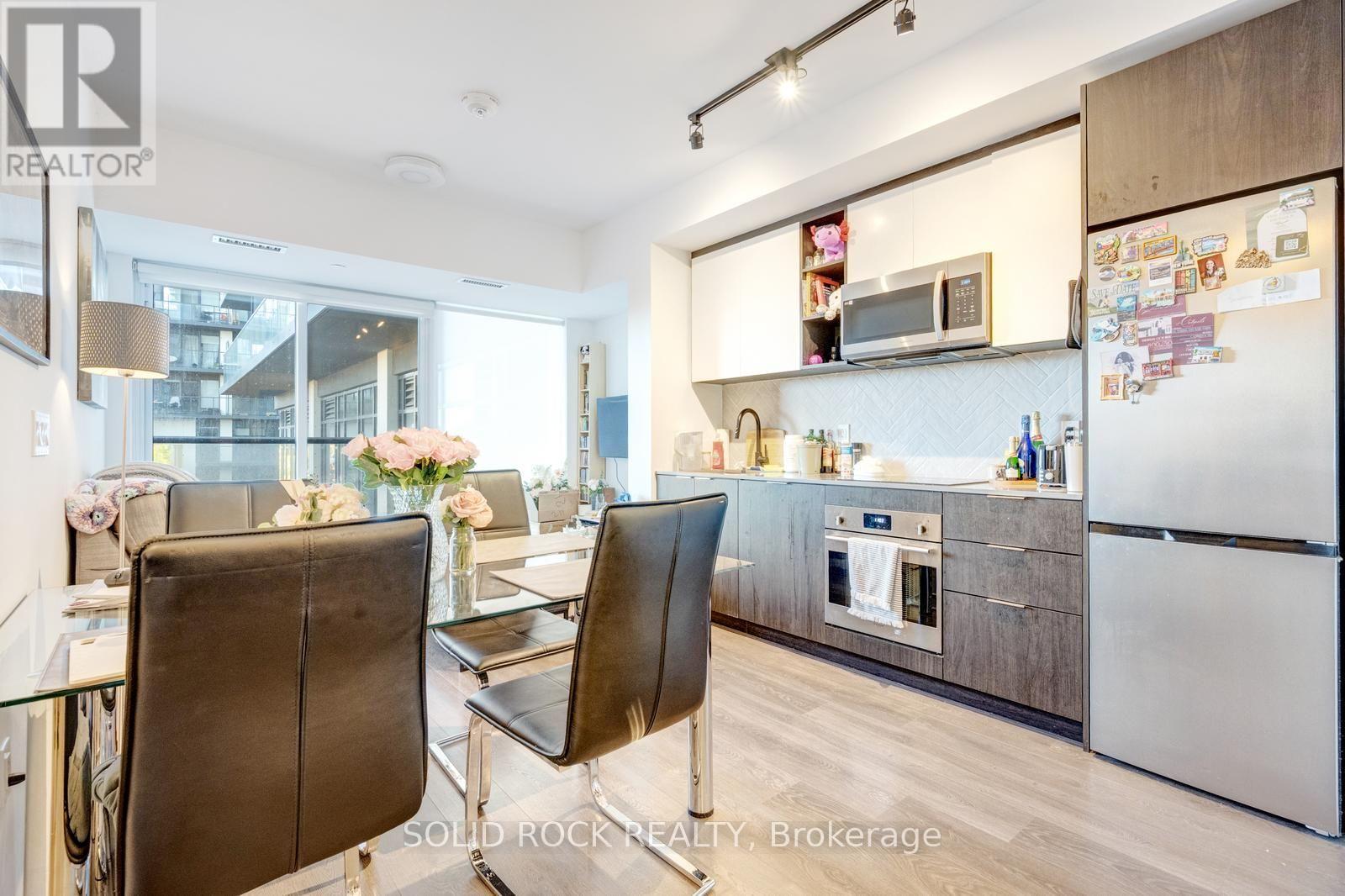 211 - 36 Zorra Street, Toronto, Ontario  M8Z 4Z7 - Photo 14 - W13739296