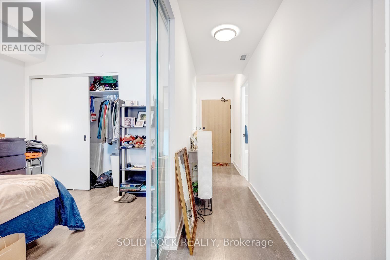 211 - 36 Zorra Street, Toronto, Ontario  M8Z 4Z7 - Photo 5 - W13739296