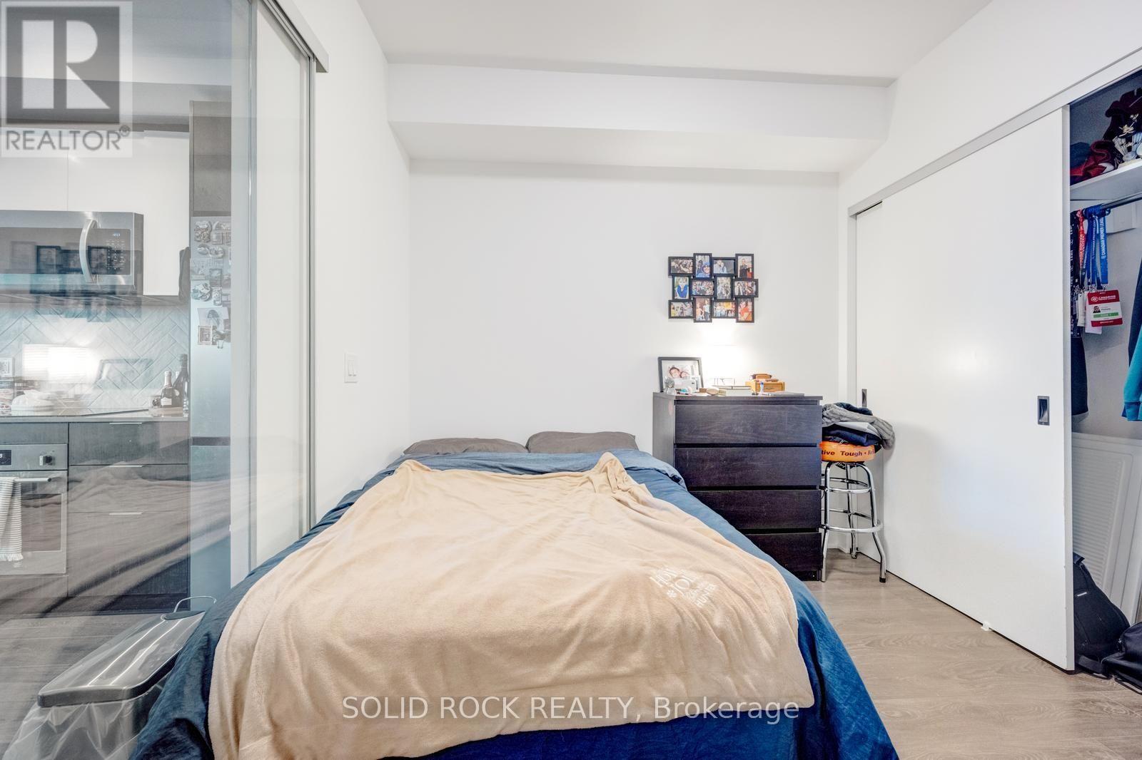 211 - 36 Zorra Street, Toronto, Ontario  M8Z 4Z7 - Photo 7 - W13739296