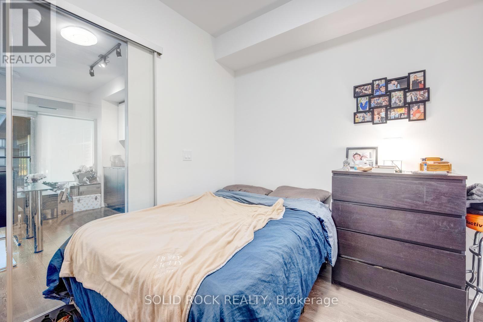 211 - 36 Zorra Street, Toronto, Ontario  M8Z 4Z7 - Photo 8 - W13739296