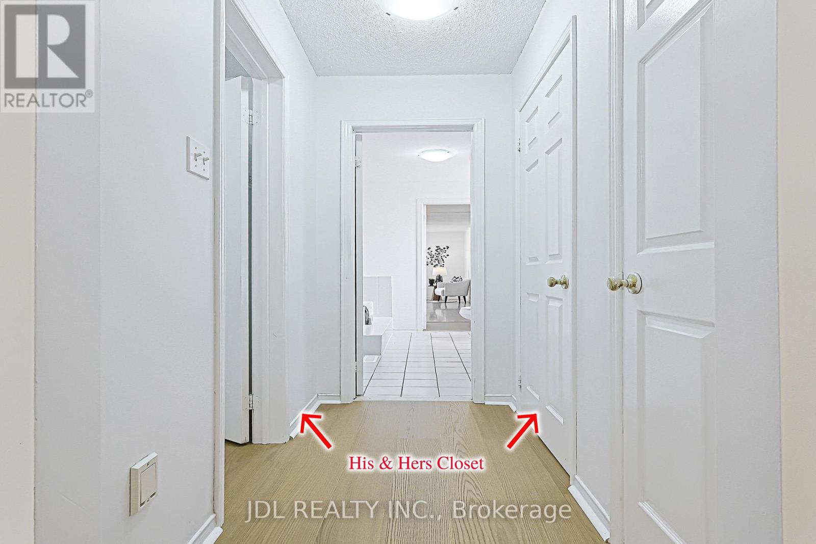 676 Ceremonial Drive, Mississauga, Ontario  L5R 3H9 - Photo 24 - W13739320