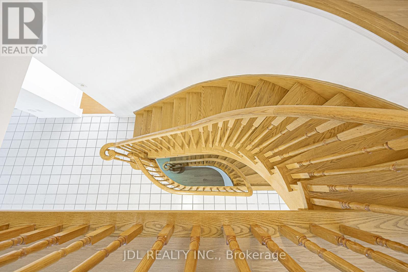 676 Ceremonial Drive, Mississauga, Ontario  L5R 3H9 - Photo 36 - W13739320