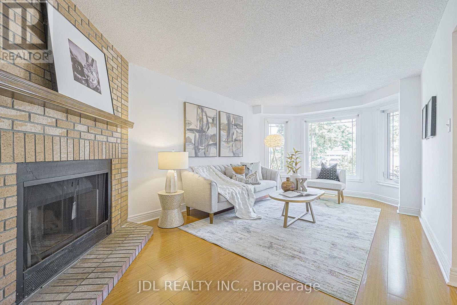 676 Ceremonial Drive, Mississauga, Ontario  L5R 3H9 - Photo 8 - W13739320