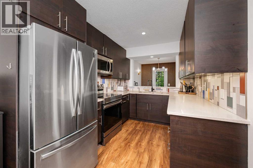 503 Signal Hill Green Sw, Calgary, Alberta  T3H 2Y4 - Photo 10 - A2329749