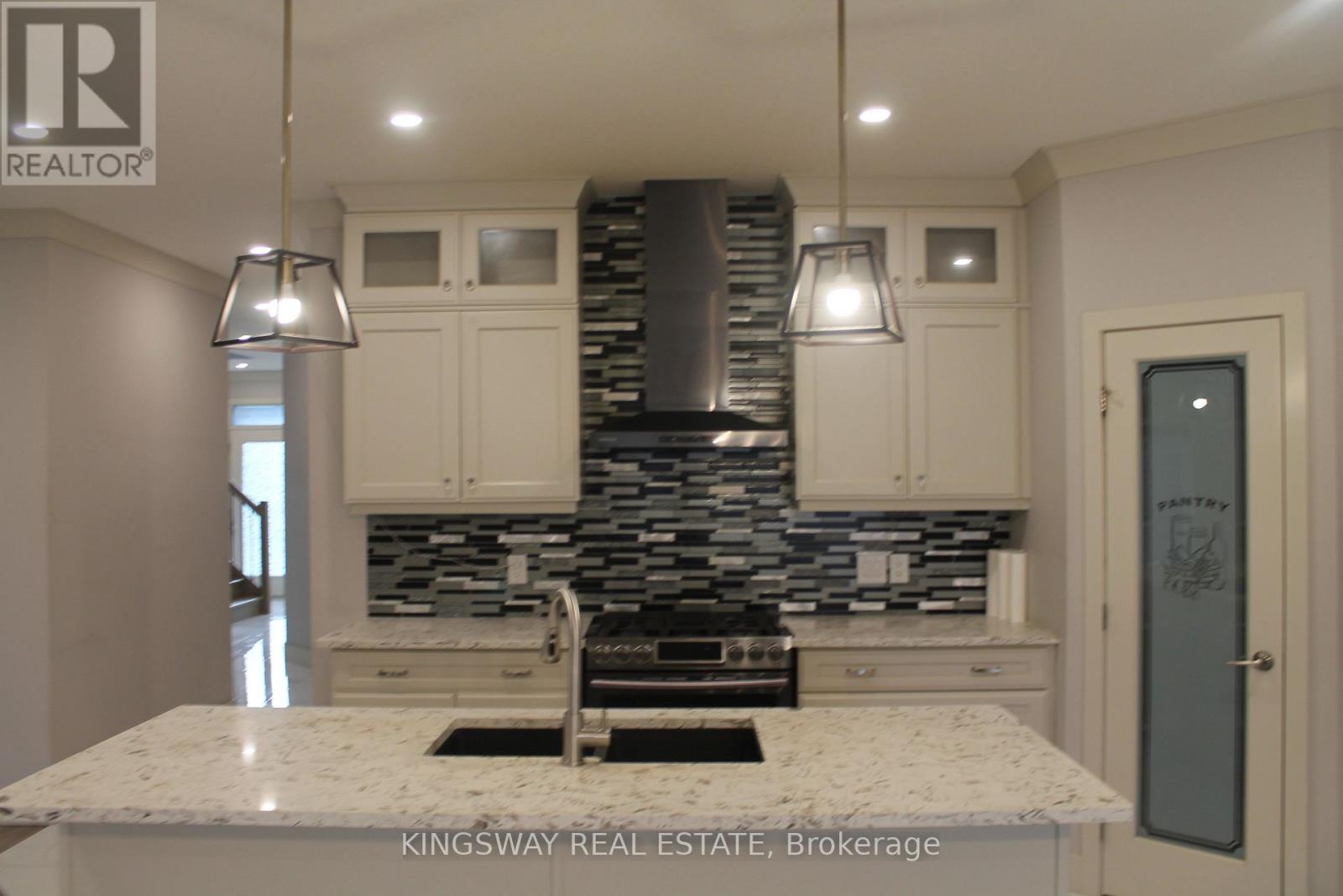 2255 Constance Avenue, London South, Ontario  N6M 0G4 - Photo 8 - X13738258