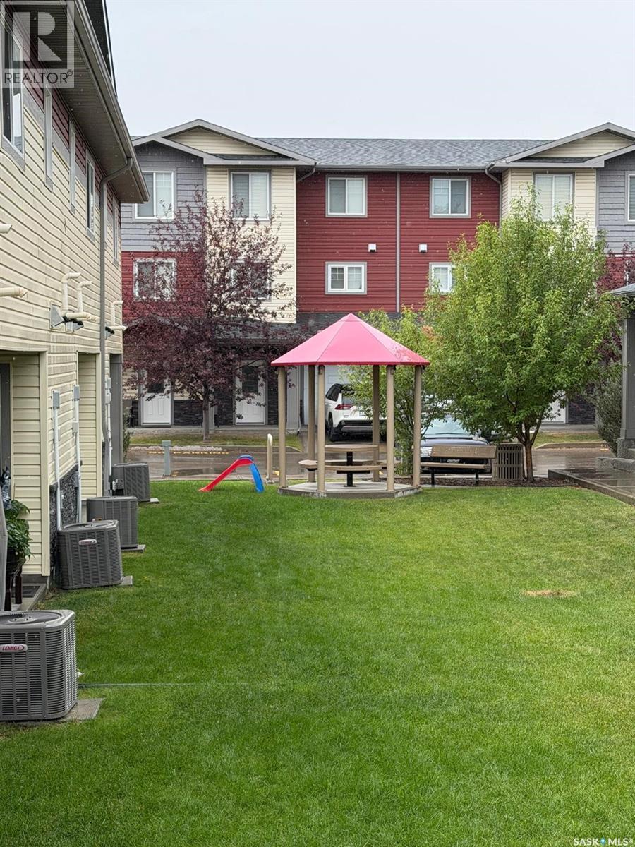 503 3440 Avonhurst Drive, Regina, Saskatchewan  S4R 2E1 - Photo 14 - SK047102