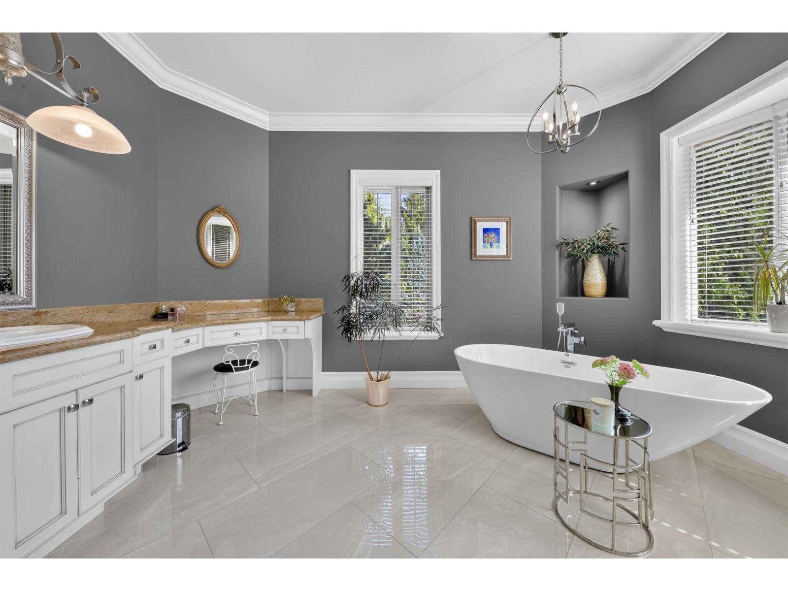 18638 54a Avenue, Surrey, British Columbia  V3S 8L5 - Photo 22 - R3160981