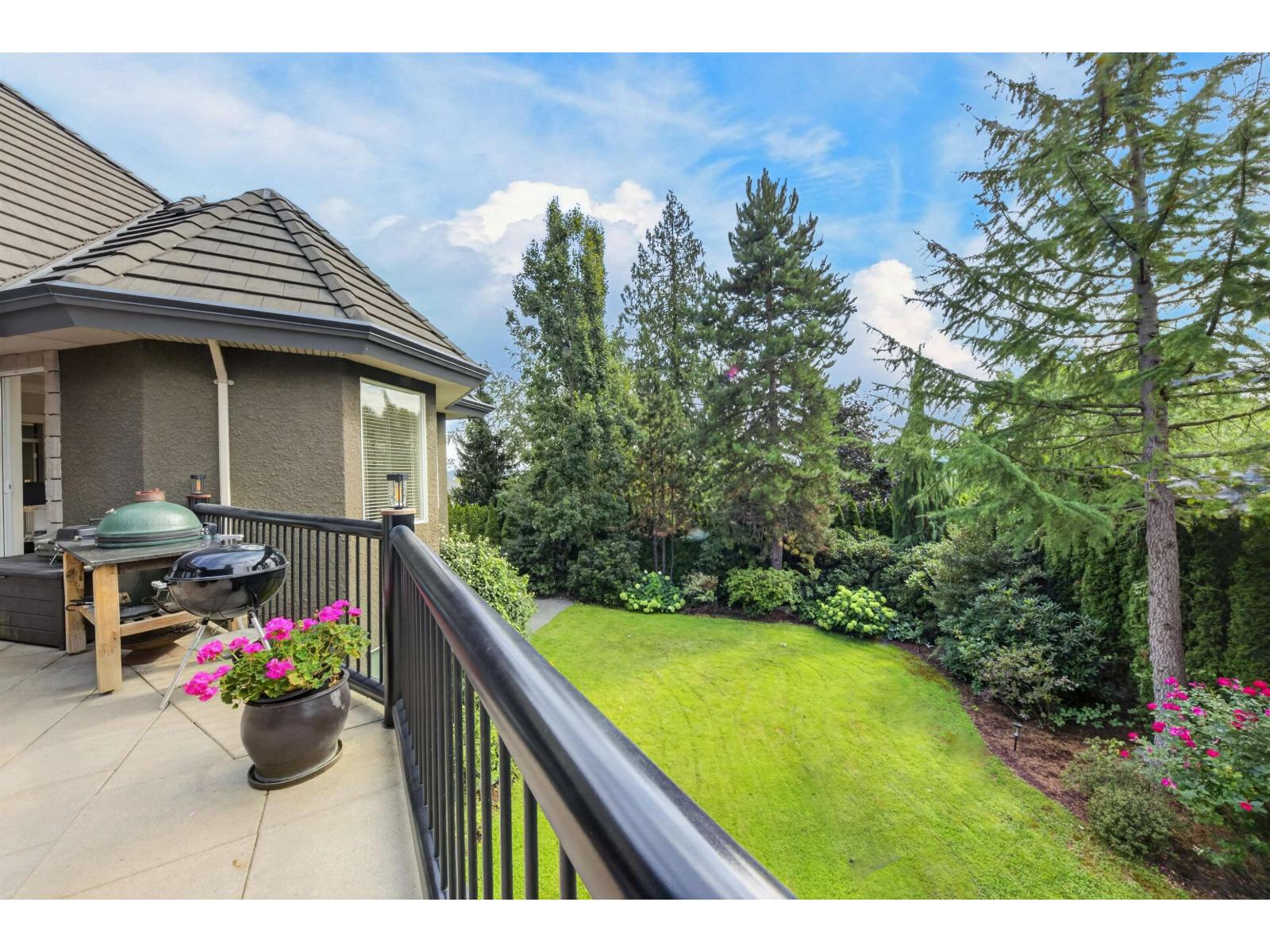 18638 54a Avenue, Surrey, British Columbia  V3S 8L5 - Photo 11 - R3160981