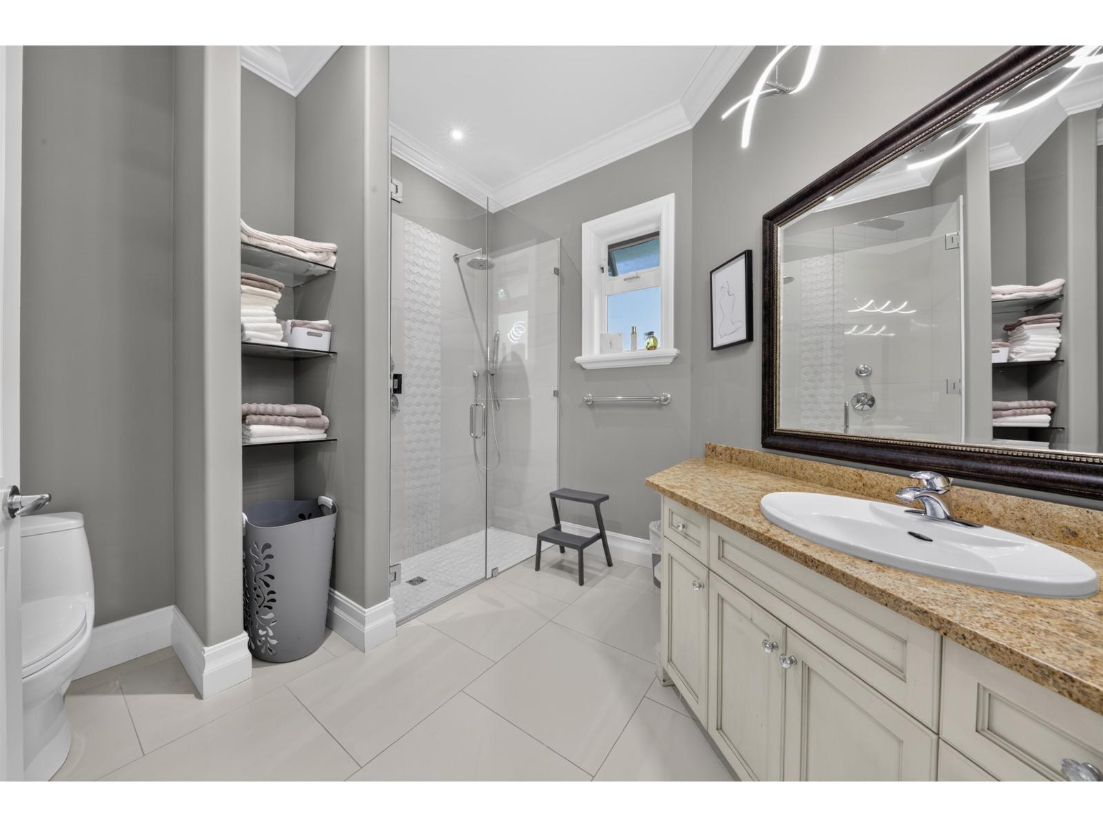 18638 54a Avenue, Surrey, British Columbia  V3S 8L5 - Photo 15 - R3160981