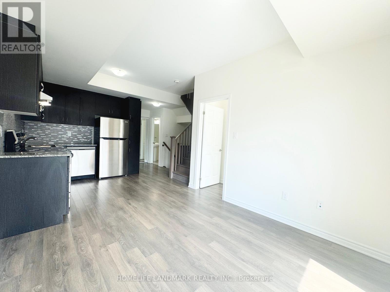 214 - 1085 Danforth Road, Toronto, Ontario  M1J 0B2 - Photo 3 - E13739356