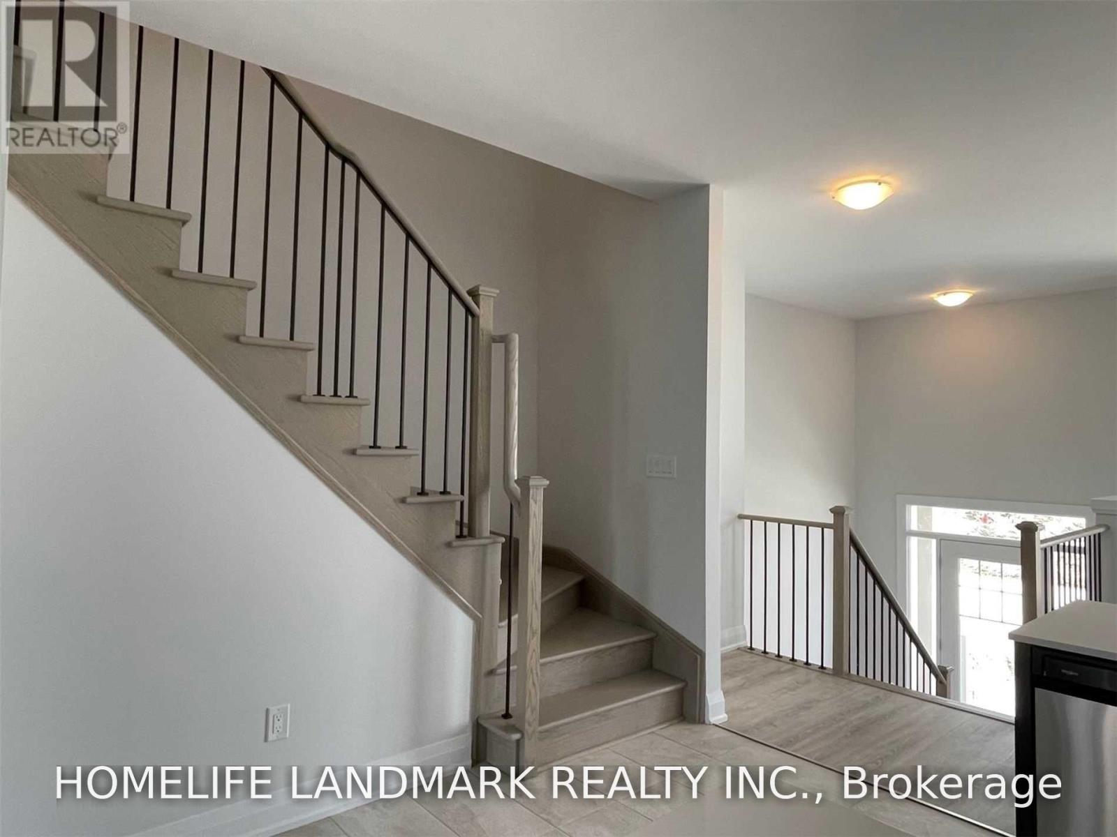 85 Seguin Street, Richmond Hill, Ontario  L4E 1H8 - Photo 6 - N13739338