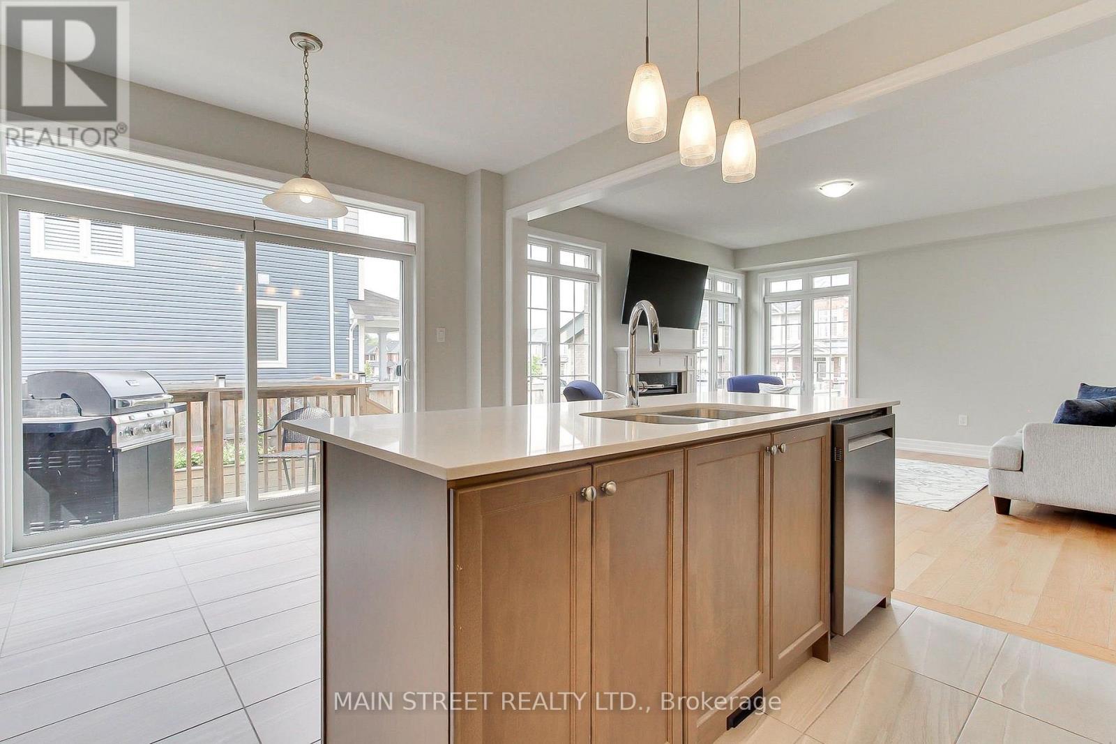 38 Clear Spring Avenue, Georgina, Ontario  L4P 0H7 - Photo 14 - N13739350
