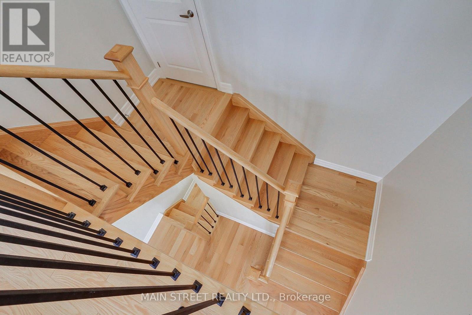 38 Clear Spring Avenue, Georgina, Ontario  L4P 0H7 - Photo 17 - N13739350