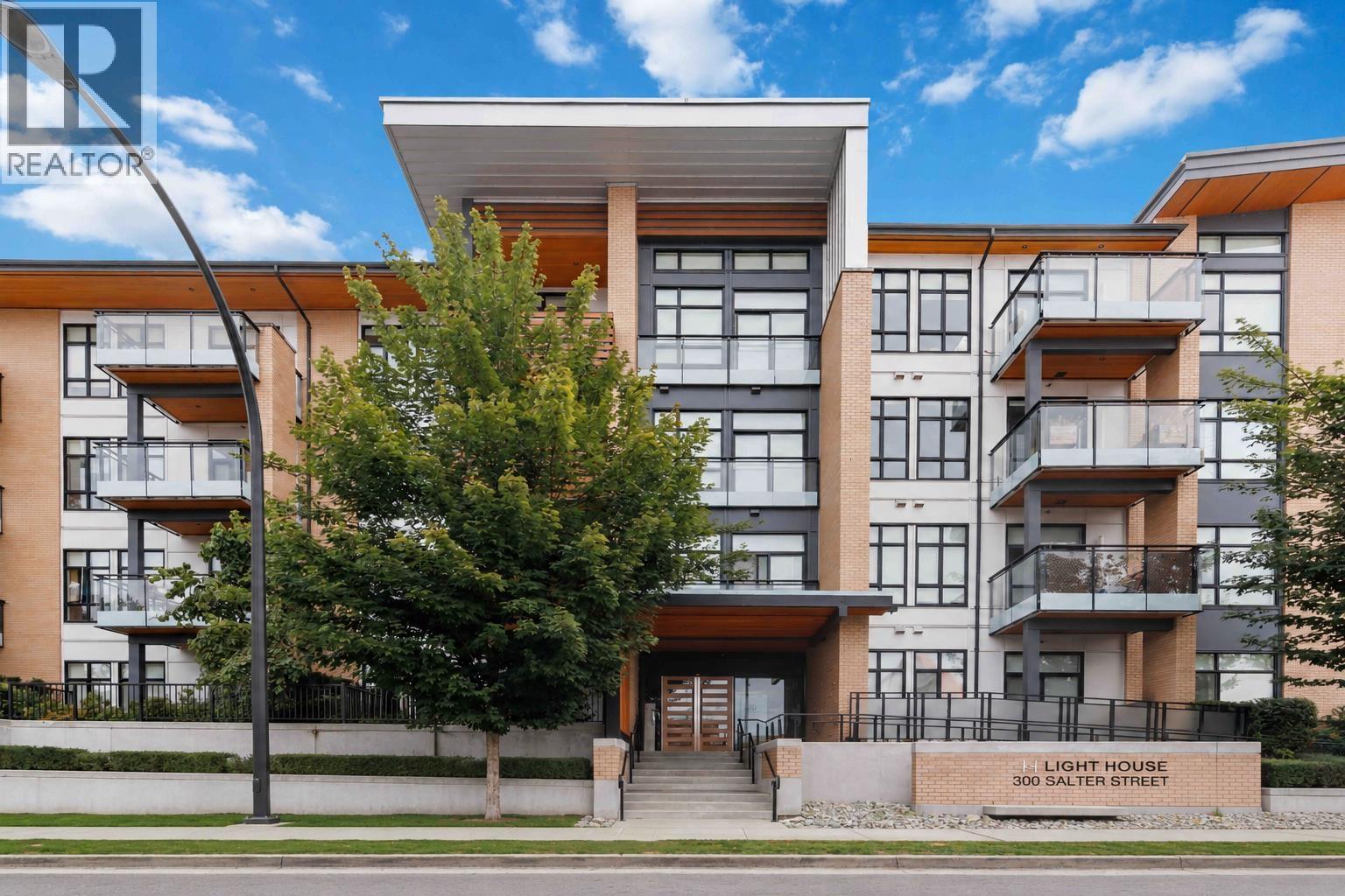 318 300 SALTER STREET, new westminster, British Columbia