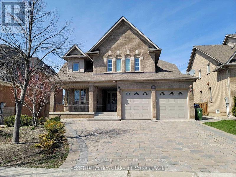 274 Falstaff Avenue, Toronto, Ontario  M6L 3E6 - Photo 2 - W13739334