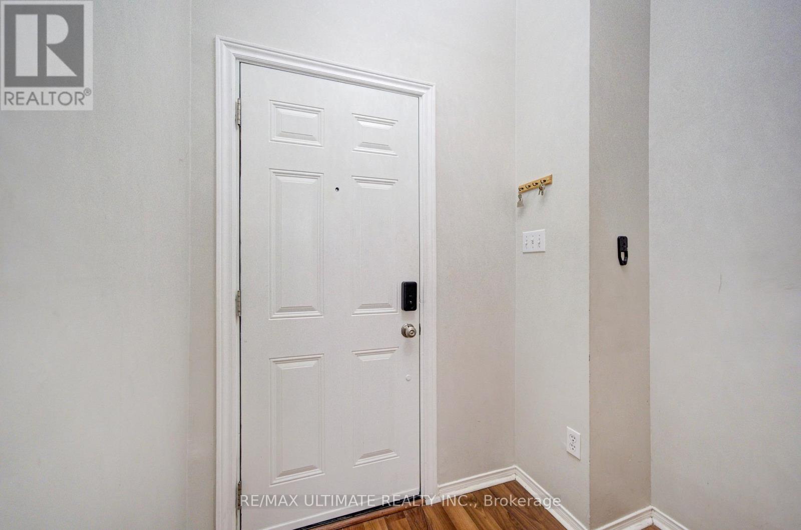 53 - 45 Bristol Road E, Mississauga, Ontario  L4Z 3P5 - Photo 4 - W13739336