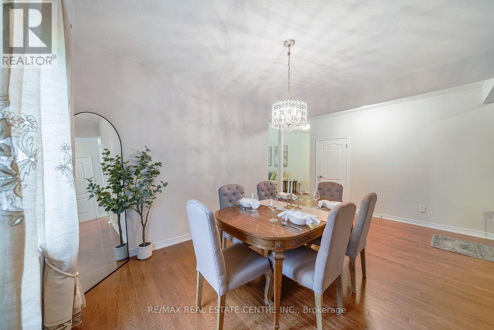 18 Seedhouse Road, Brampton, Ontario  L6R 3Z5 - Photo 12 - W13739354