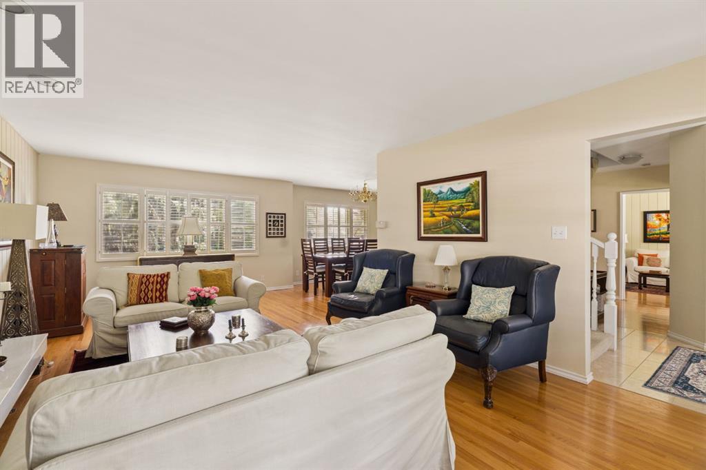 8 Maryland Place SW, Calgary, Alberta T2V 2E4 - Photo 6 - A2341167