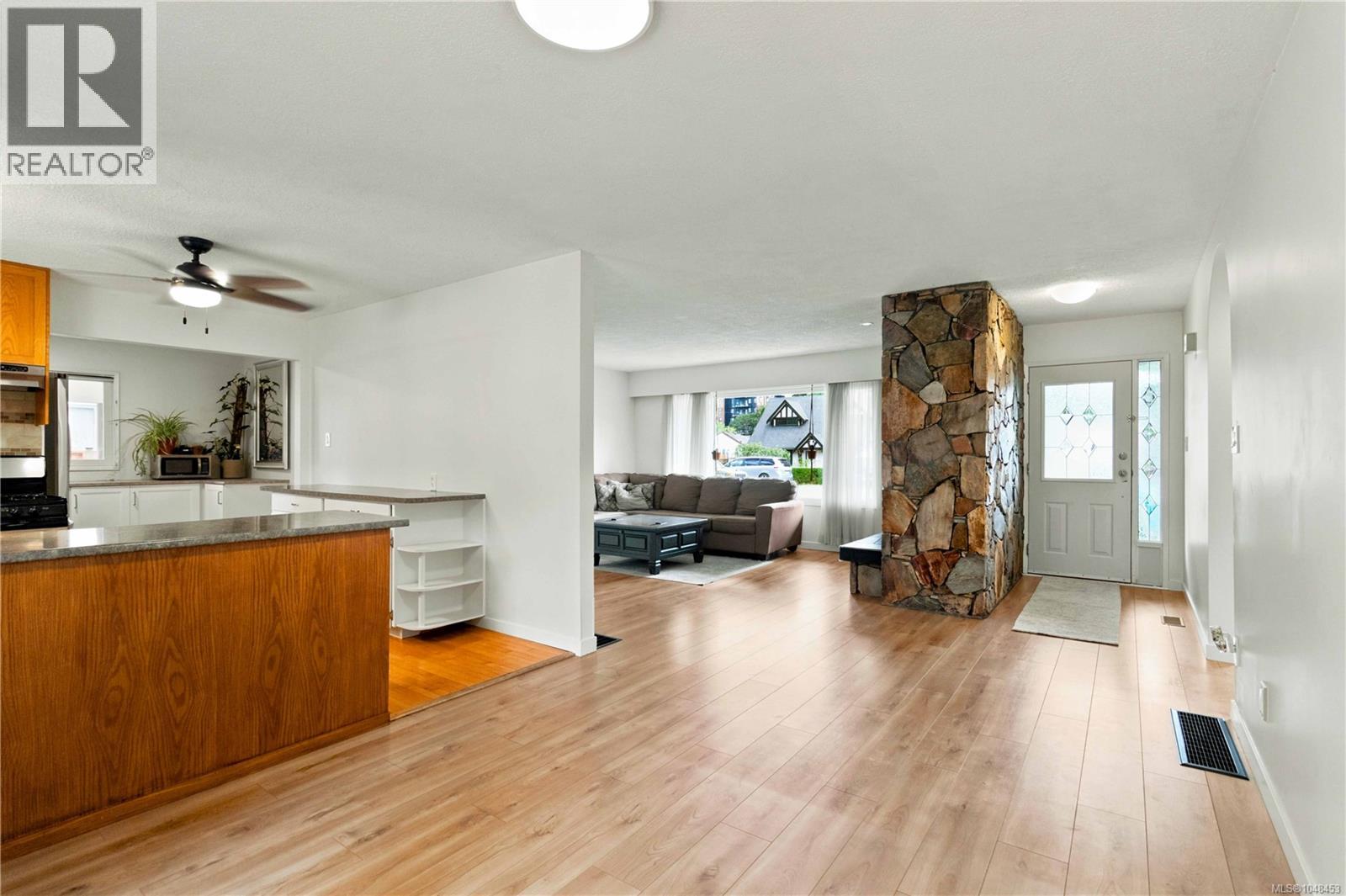 2836 Rita Rd, Langford, British Columbia  V9B 3Z8 - Photo 21 - 1048453