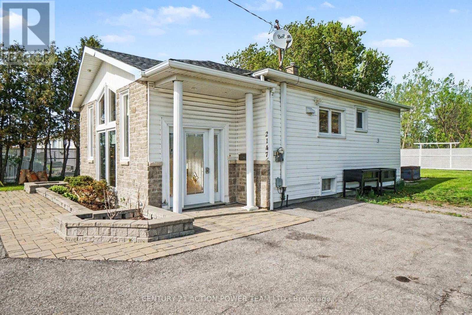 2147 Mer Bleue Road, Ottawa, Ontario K4A 3T9 - Photo 4 - X13739364