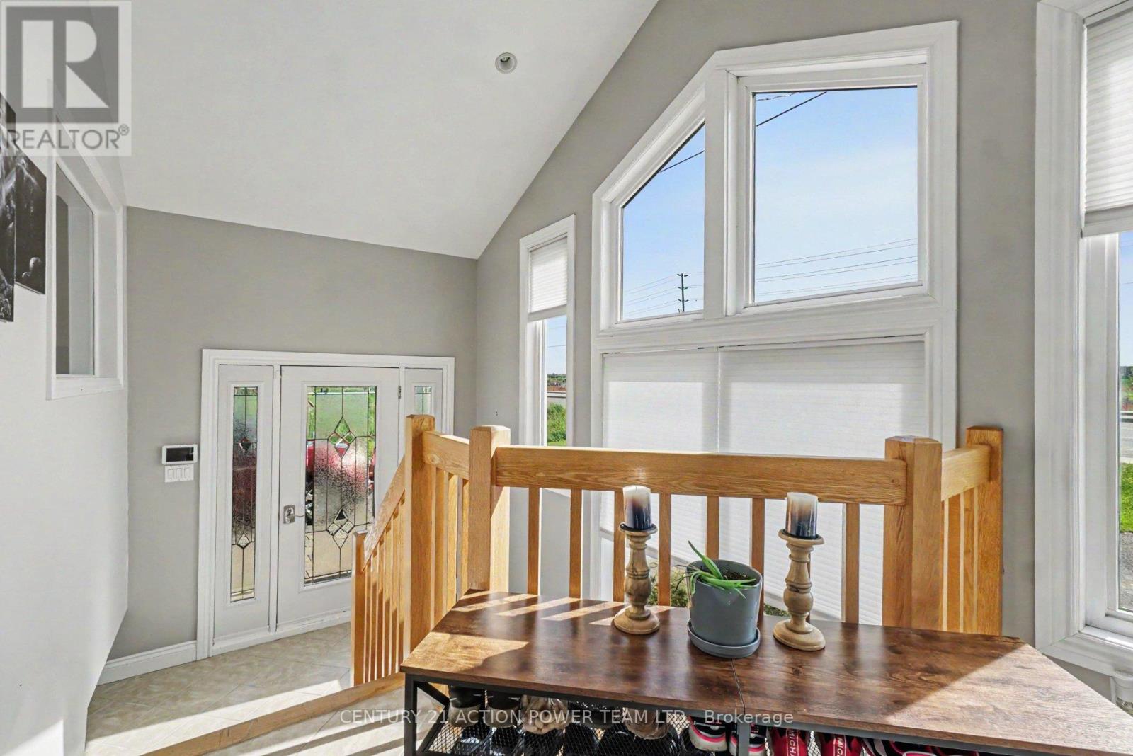 2147 Mer Bleue Road, Ottawa, Ontario K4A 3T9 - Photo 5 - X13739364