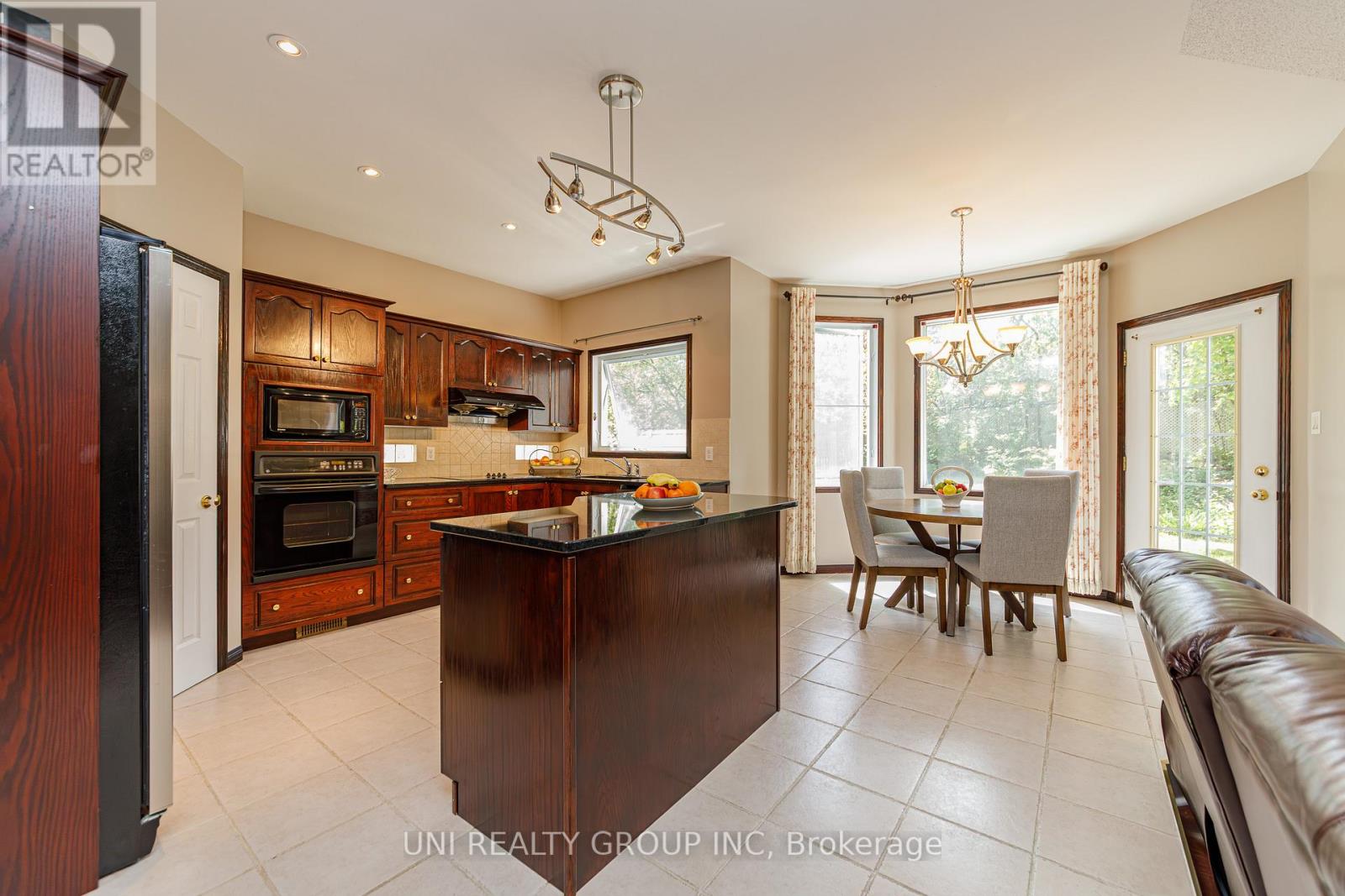 11 Langford Crescent, Ottawa, Ontario  K2K 2N4 - Photo 15 - X13739402