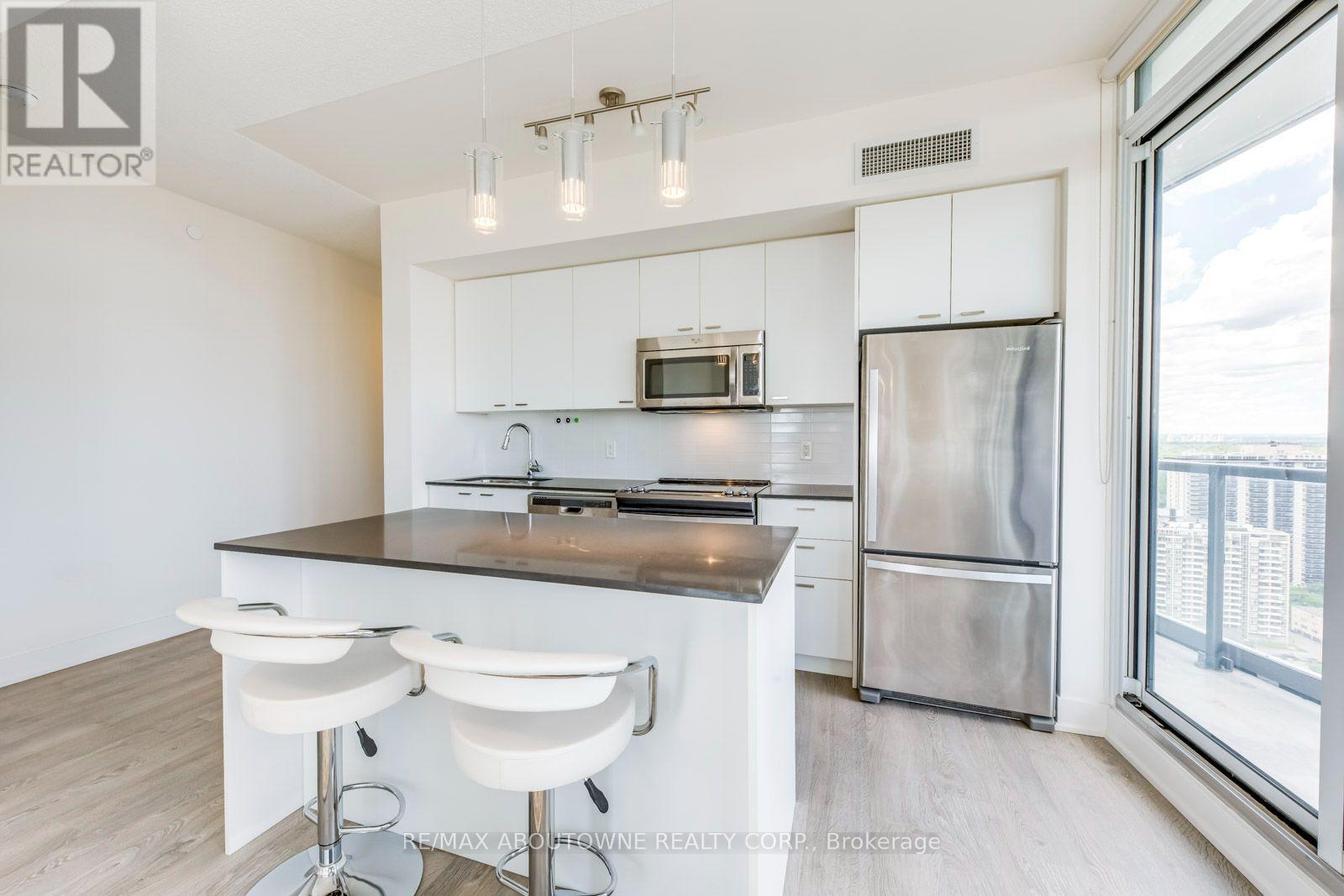 2810 - 30 Roehampton Avenue, Toronto, Ontario  M4P 1R2 - Photo 11 - C13739396