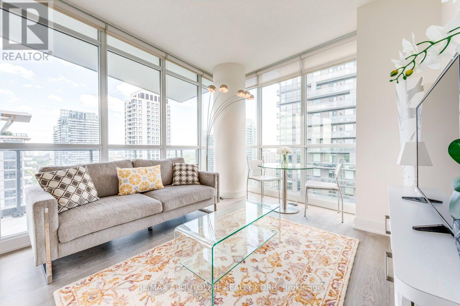 2810 - 30 Roehampton Avenue, Toronto, Ontario  M4P 1R2 - Photo 13 - C13739396