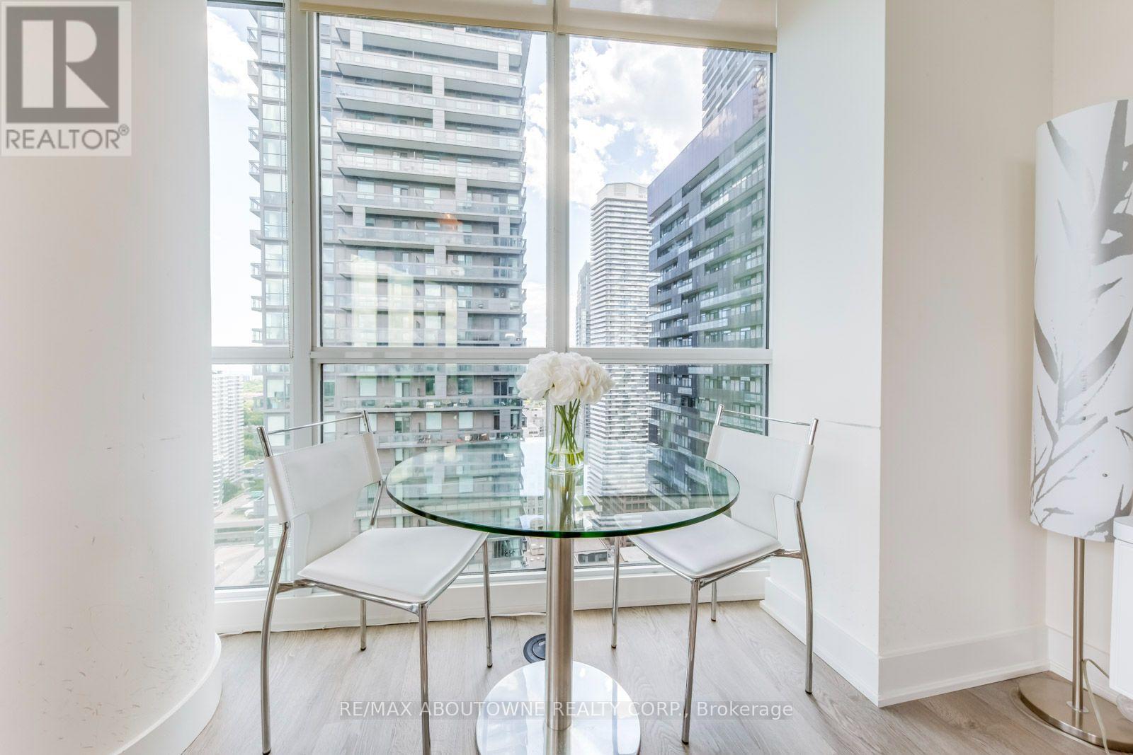 2810 - 30 Roehampton Avenue, Toronto, Ontario  M4P 1R2 - Photo 17 - C13739396