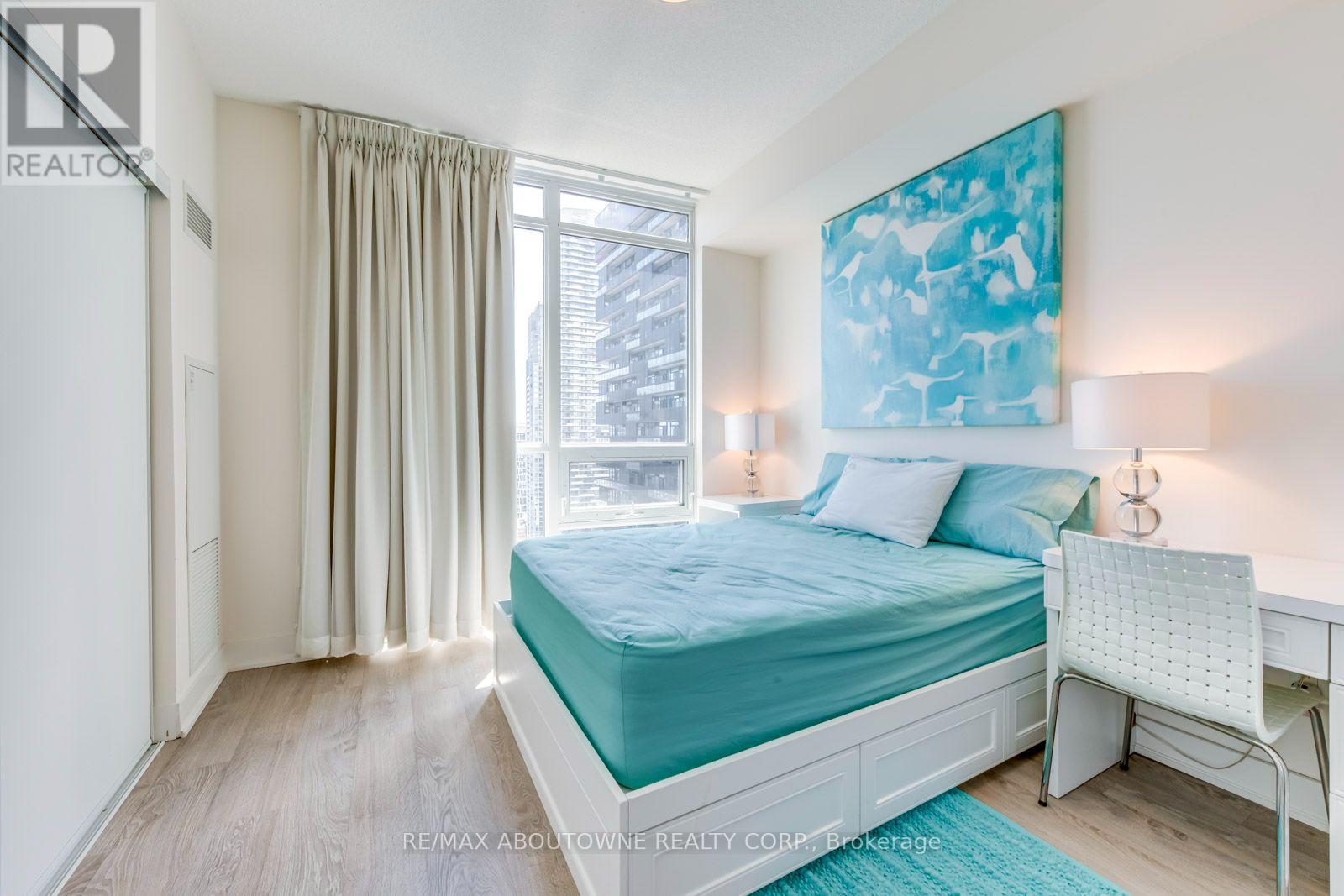 2810 - 30 Roehampton Avenue, Toronto, Ontario  M4P 1R2 - Photo 19 - C13739396