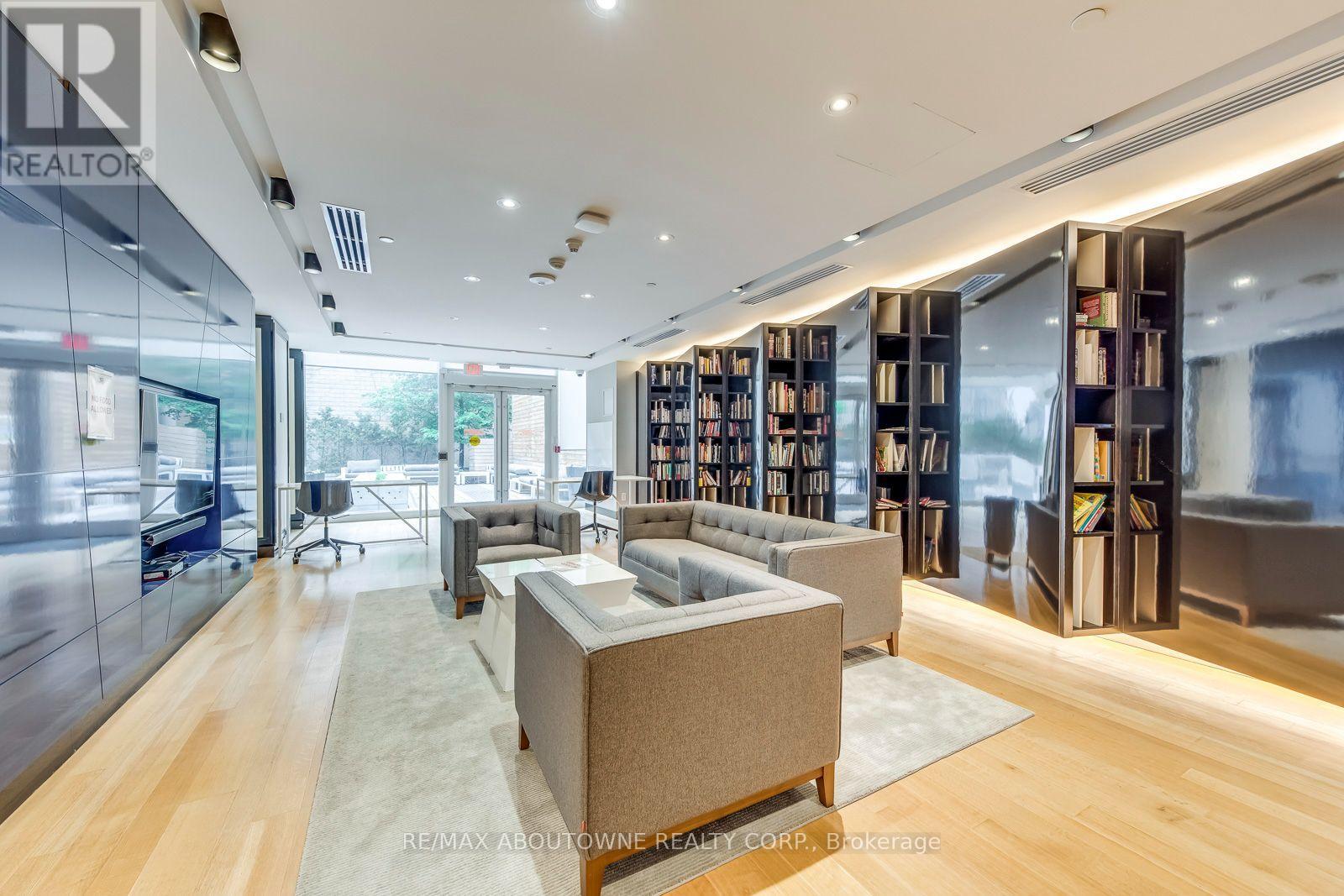 2810 - 30 Roehampton Avenue, Toronto, Ontario  M4P 1R2 - Photo 32 - C13739396