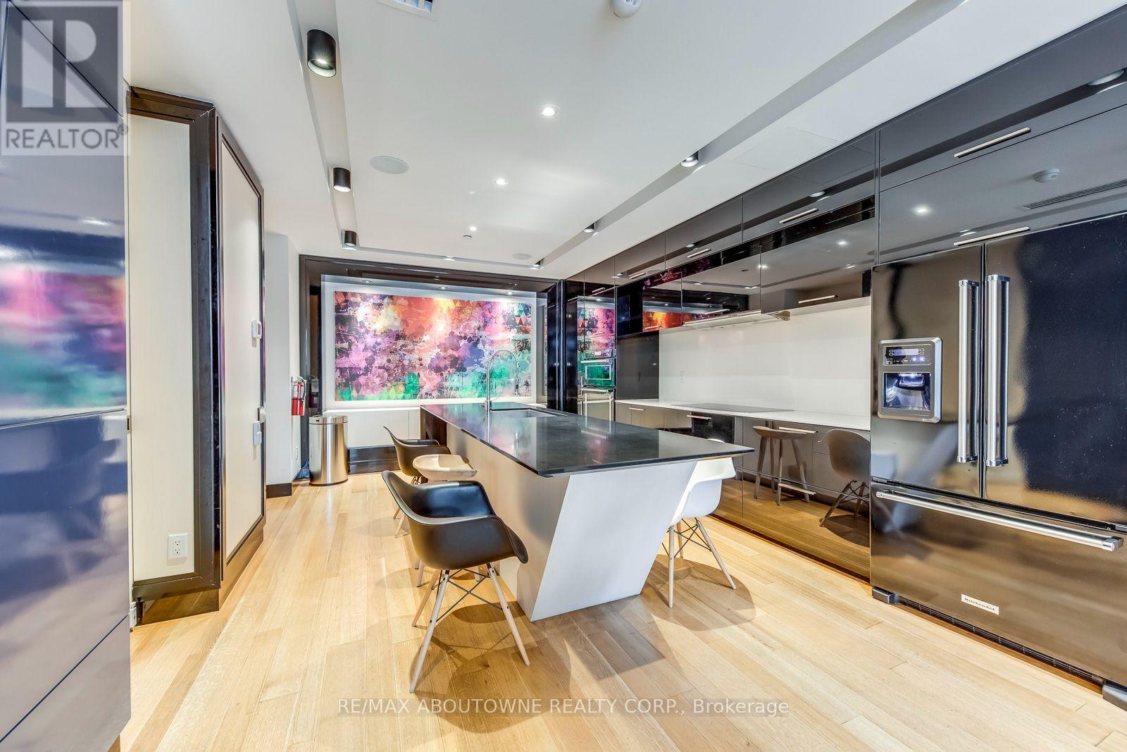 2810 - 30 Roehampton Avenue, Toronto, Ontario  M4P 1R2 - Photo 34 - C13739396