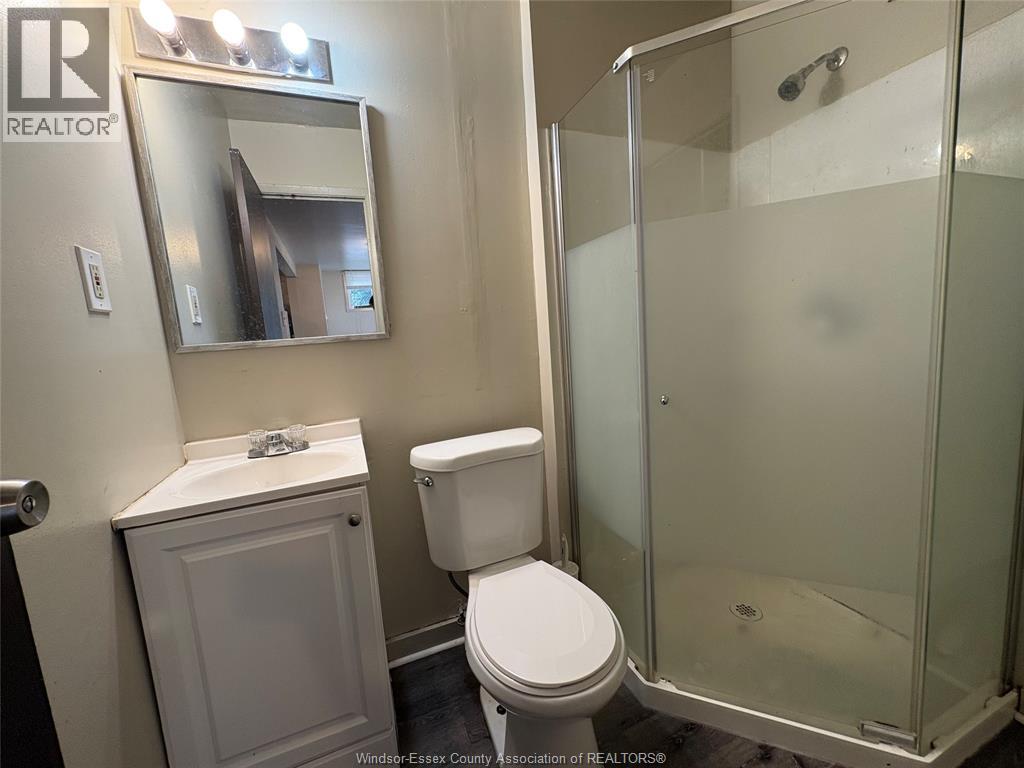 327 Curry, Windsor, Ontario  N9B 2B6 - Photo 11 - 26021449