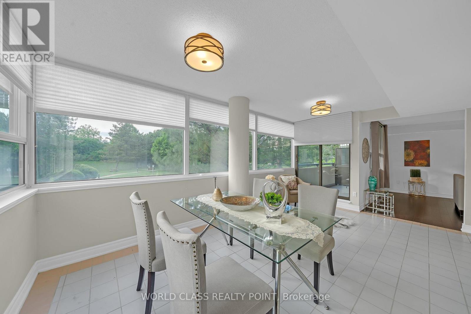 201 - 40 Harding Boulevard W, Richmond Hill, Ontario  L4C 9S5 - Photo 14 - N13739368