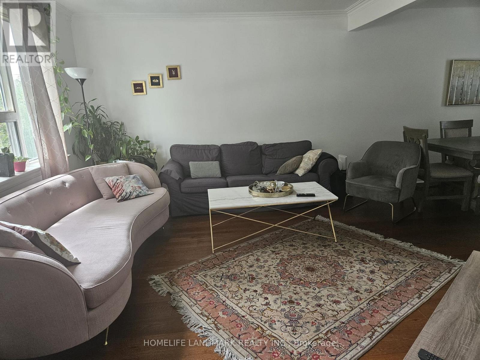 18 Highland Park Boulevard, Markham, Ontario  L3T 1B1 - Photo 4 - N13739378