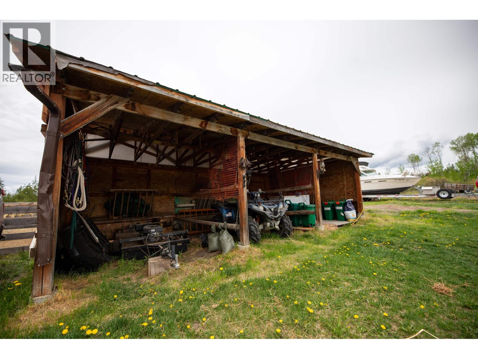 3711 Whitehorse Lake Road, Lac La Hache, British Columbia  V0K 1T0 - Photo 39 - R3161054