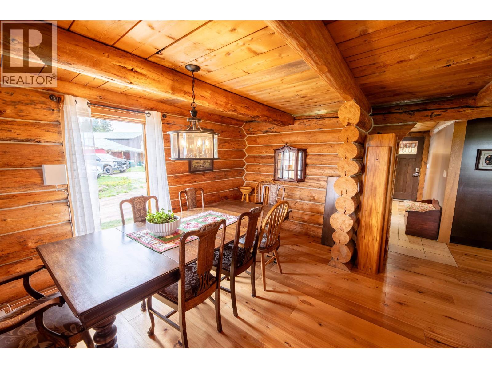 3711 Whitehorse Lake Road, Lac La Hache, British Columbia  V0K 1T0 - Photo 16 - R3161054