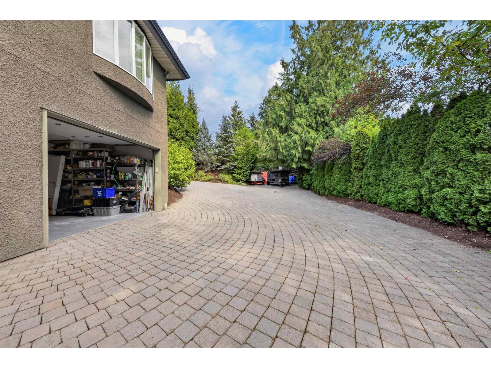 18638 54a Avenue, Surrey, British Columbia  V3S 8L5 - Photo 6 - R3160981