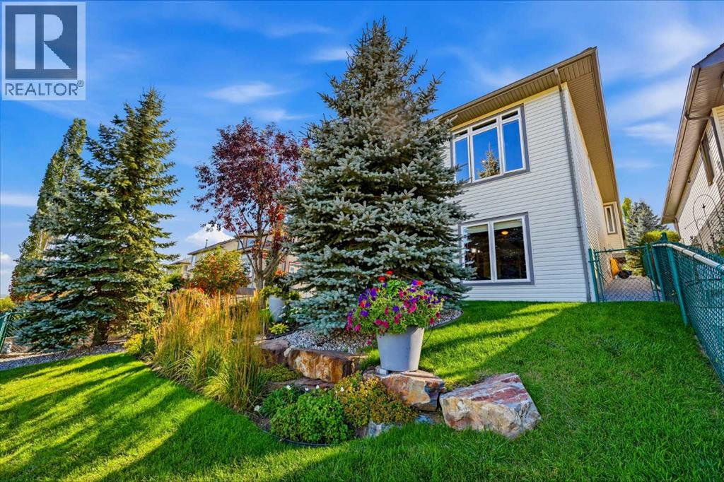 310 Gleneagles View, Cochrane, Alberta  T4C 2H4 - Photo 28 - A2341943