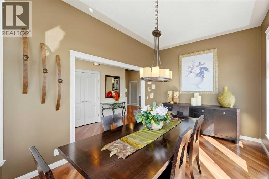 310 Gleneagles View, Cochrane, Alberta  T4C 2H4 - Photo 8 - A2341943