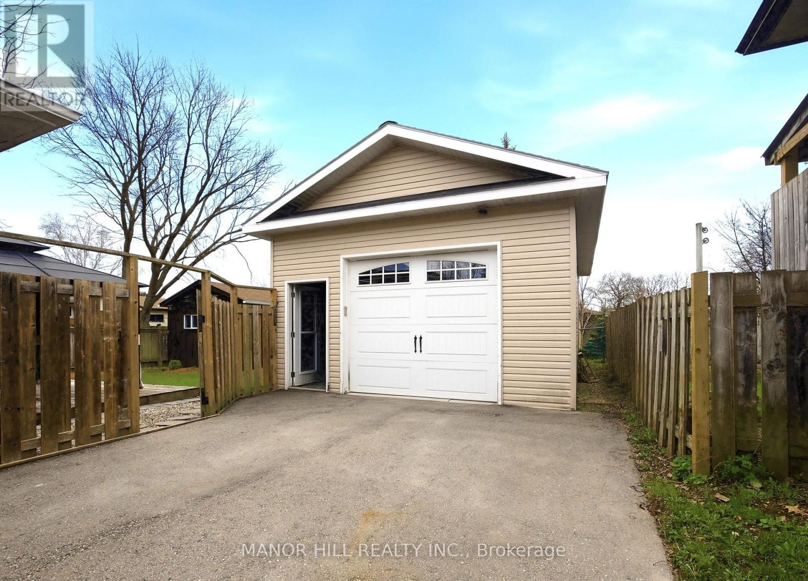 513 Havelock Drive, Waterloo, Ontario  N2L 4N8 - Photo 27 - X13739370