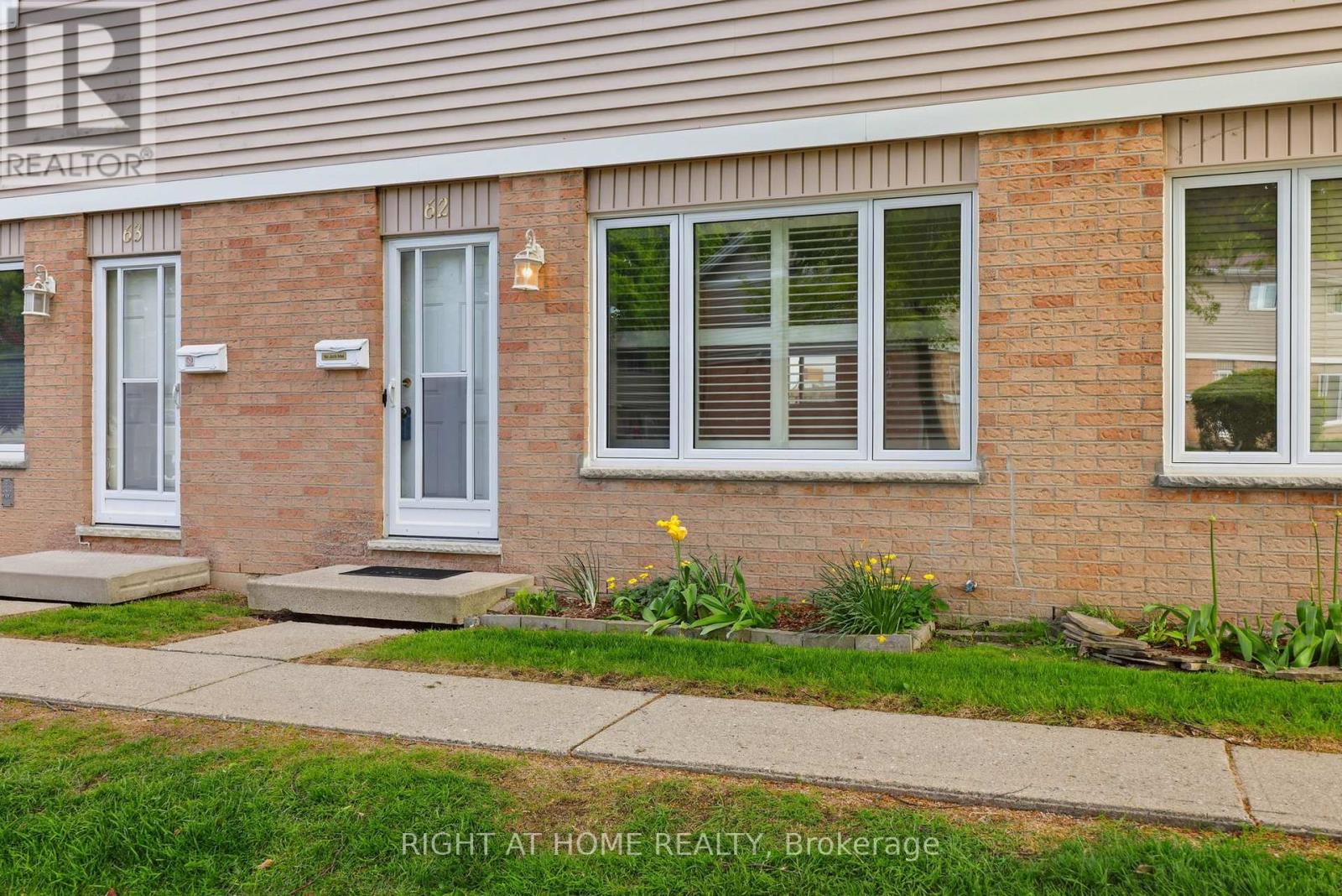62 - 320 Westminster Avenue, London South, Ontario  N6C 5H5 - Photo 2 - X13739416