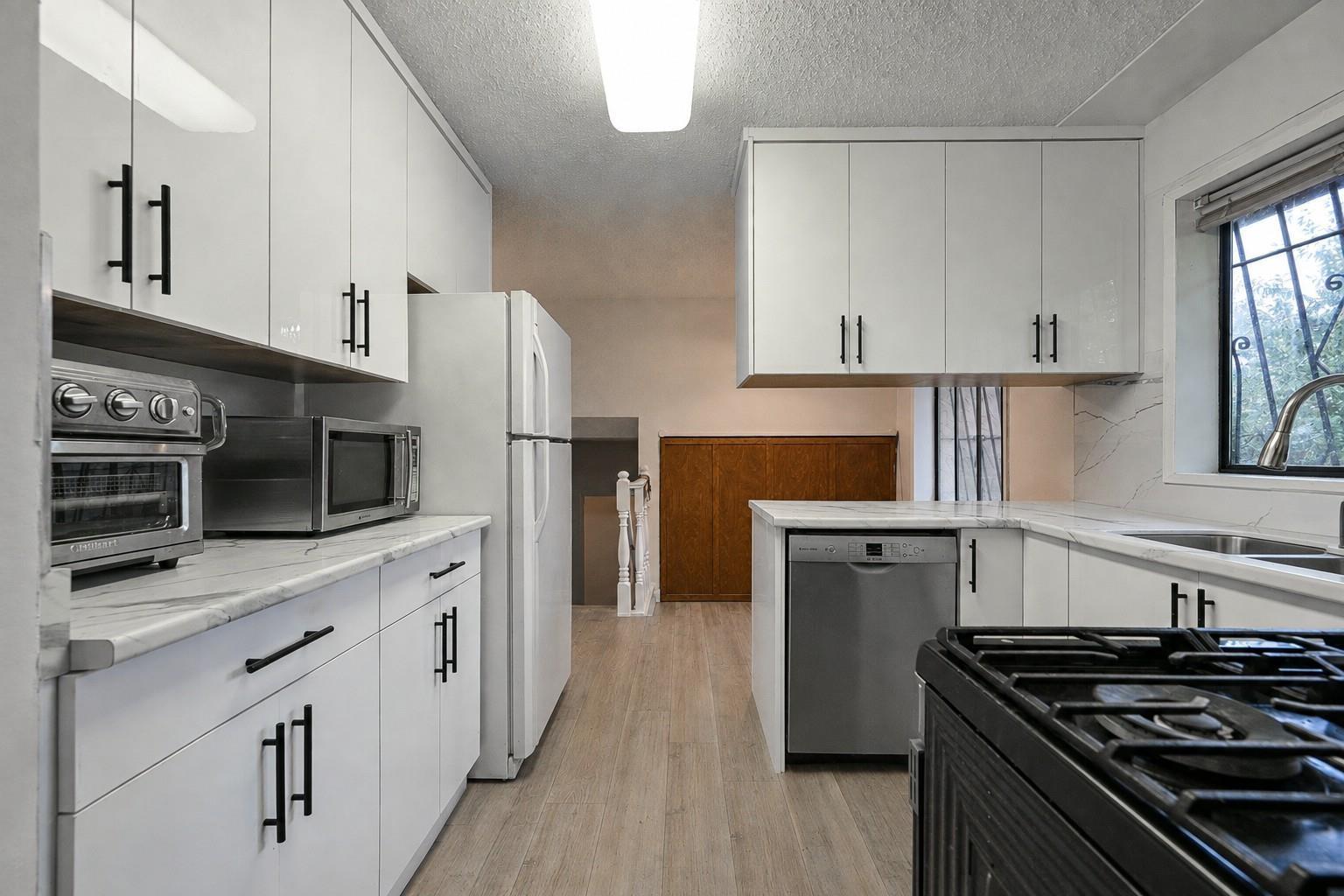 2272 Bevan Crescent, Abbotsford, British Columbia  V2T 3Z5 - Photo 8 - R3160175