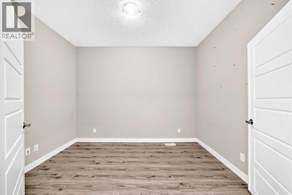 14933 1 Street NW, Calgary, Alberta  T3P 1N2 - Photo 15 - A2340400