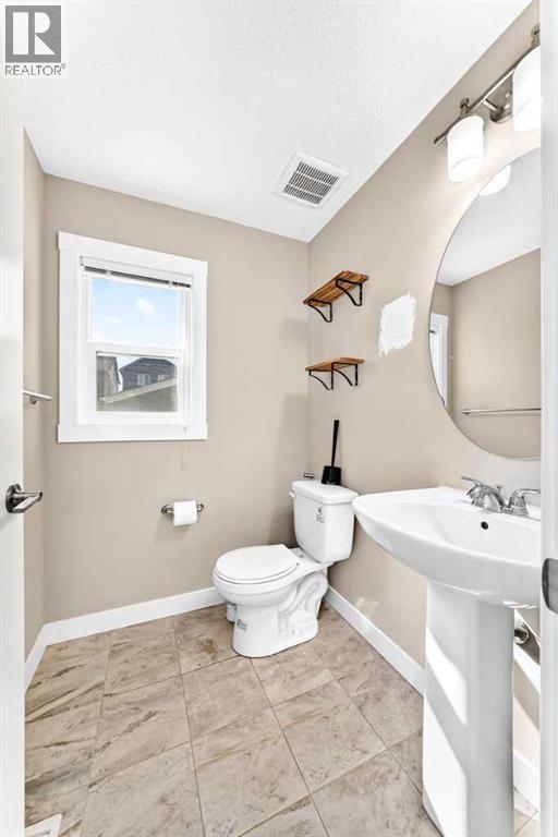 14933 1 Street NW, Calgary, Alberta  T3P 1N2 - Photo 17 - A2340400