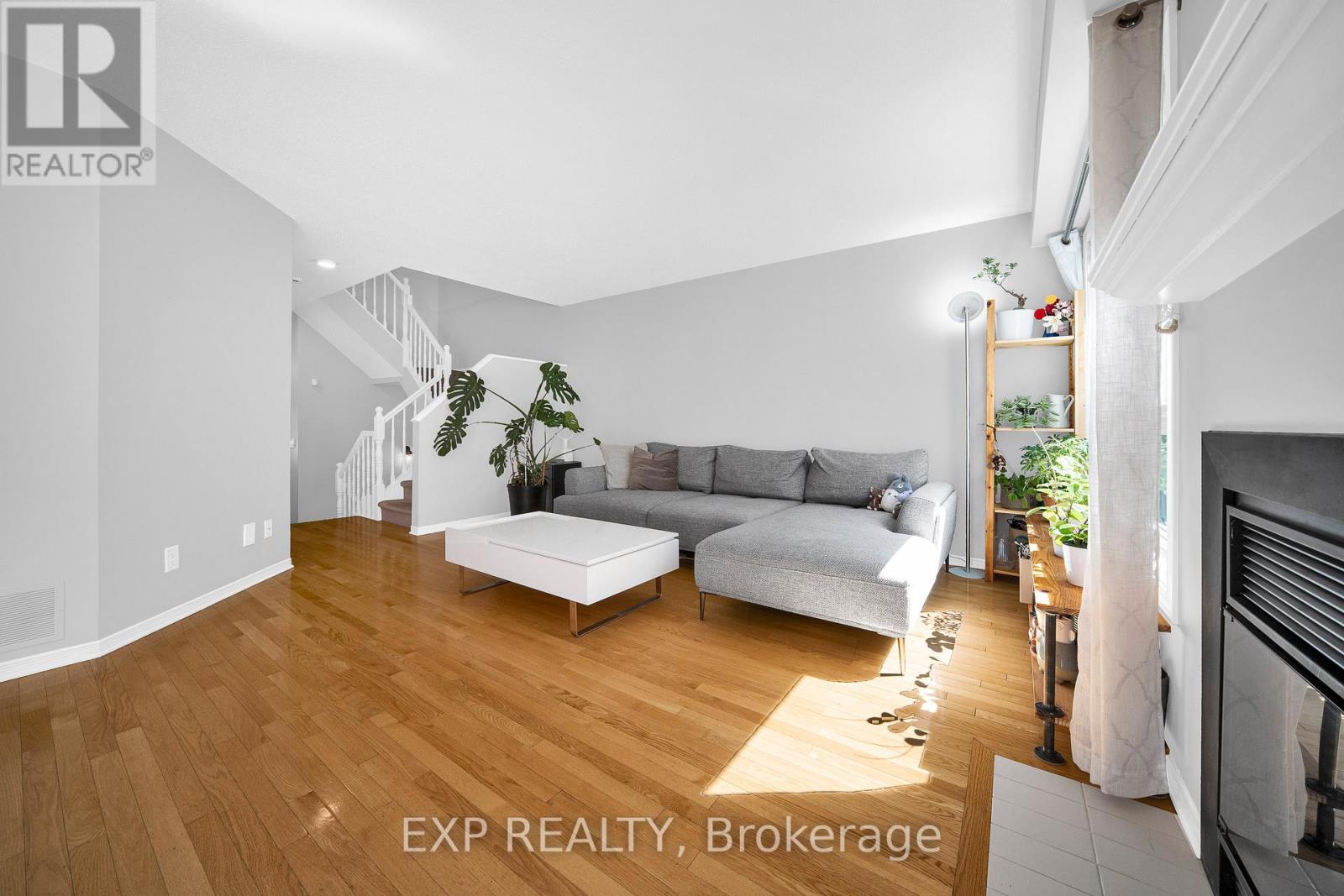 34 Stonebriar Drive, Ottawa, Ontario  K2G 5X9 - Photo 3 - X13739408