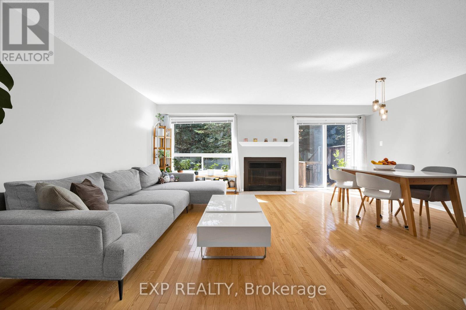 34 Stonebriar Drive, Ottawa, Ontario  K2G 5X9 - Photo 4 - X13739408