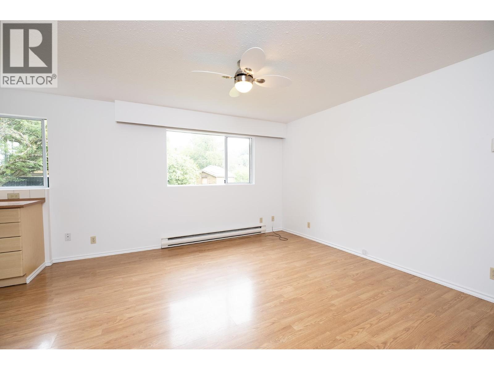 1214 Carole Place, Gibsons, British Columbia  V0N 1V4 - Photo 17 - R3161164