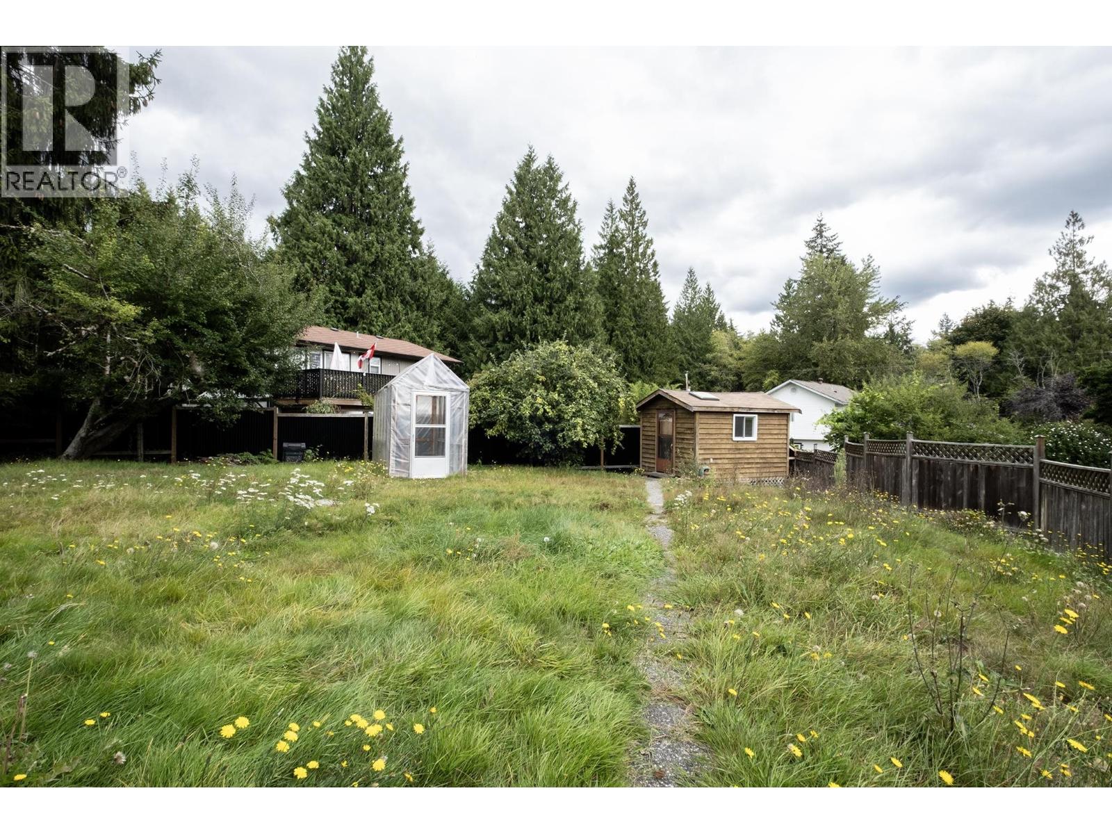 1214 Carole Place, Gibsons, British Columbia  V0N 1V4 - Photo 26 - R3161164