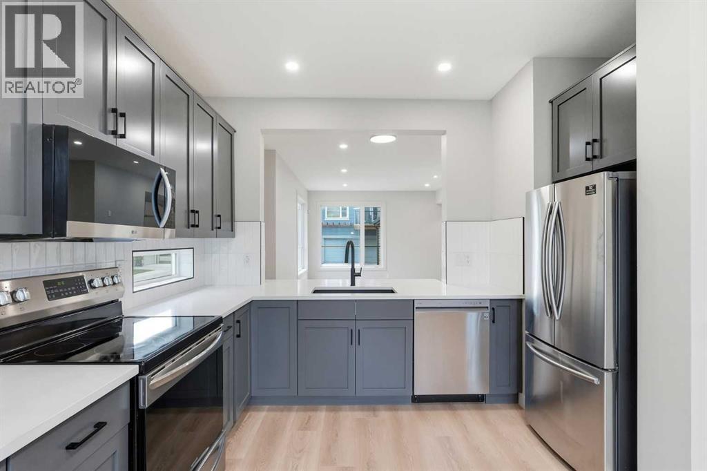 189 Chapalina Square Se, Calgary, Alberta  T2X 0L5 - Photo 8 - A2341139